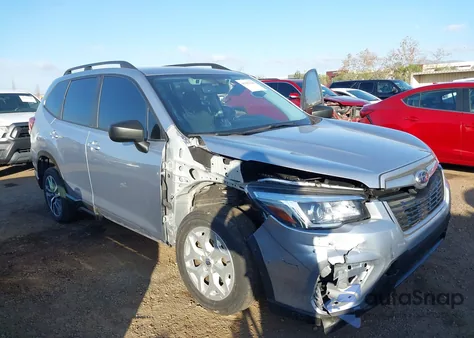 2021 Subaru Forester из США, поврежденный, VIN JF2SKADCXMH430804